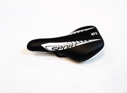 Sedlo DDK Junior Race sport